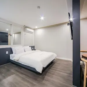 2* 酒店 甘东酒店